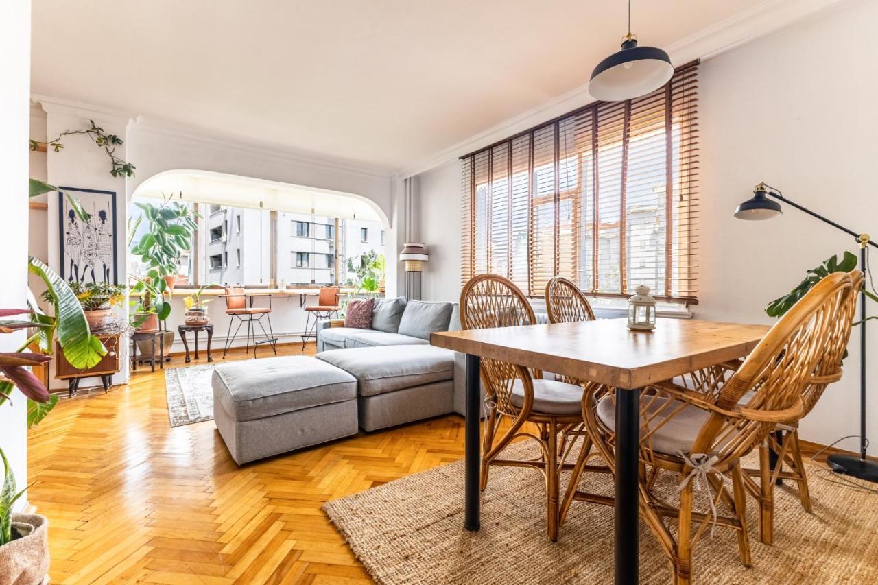 Flat W Balcony 10 Min To Toy Museum And Marmaray Istanboel